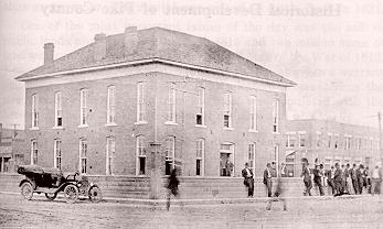 Pike County Court House 1897-1933
